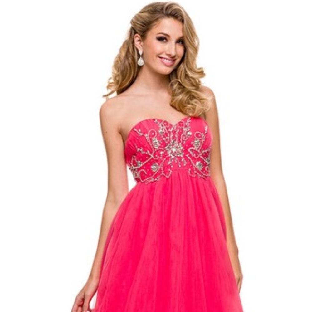 Prom Princess - Picture 3 of 4